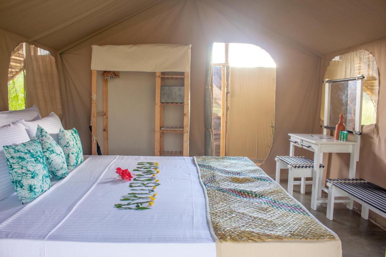 Готель Wild Glamping Gal Oya - Thema Collection Galgamuwa  Екстер'єр фото